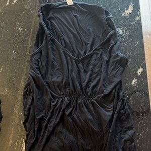 Old Navy Maternity Black V-Neck Tank Top